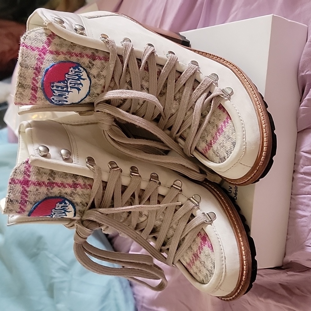 Golden Goose Cream and Pink Lace Up Ski Boots